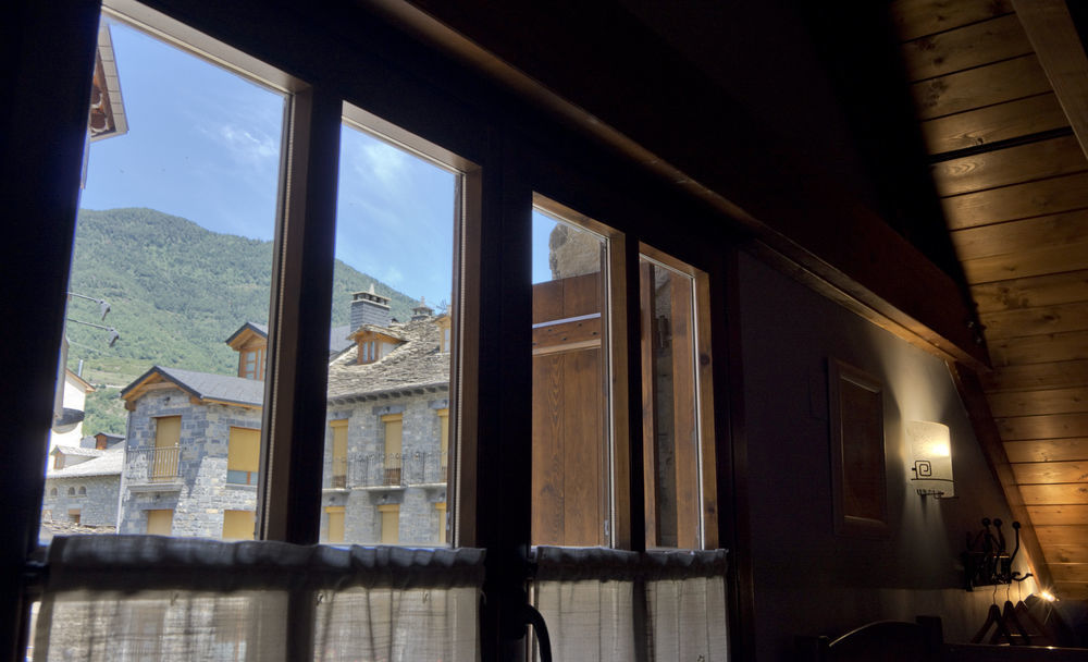 Hostel Borda Felices Broto Zewnętrze zdjęcie